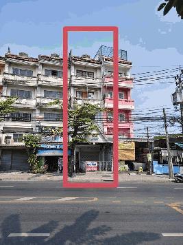 ขายอาคารพาณิชย์ ปากซอยประชาอุทิศ 127 ใกล้บิ๊กซี ติดถนนใหญ่ ทำเลศักยภาพสูง โทร 063-365-9464